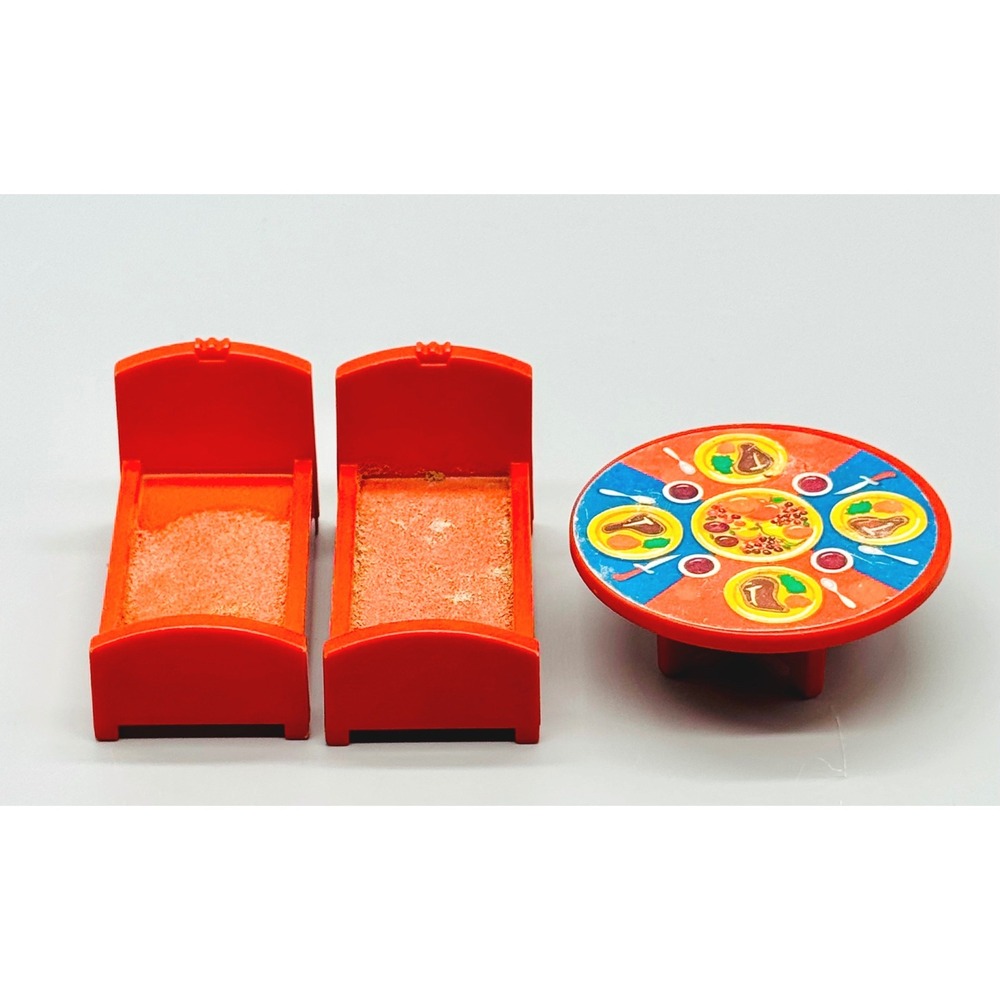 Fisher Price Little People Red Beds Table Vintage 993 Castle Furniture Lot of 3